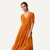 DRESSES