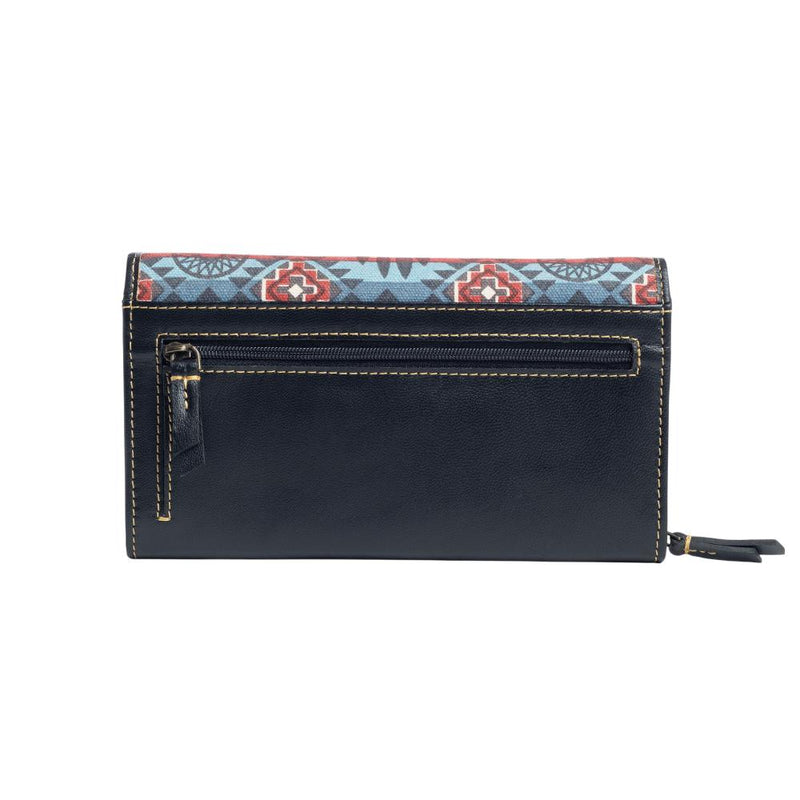 Fountain Trail Deluxe Wallet