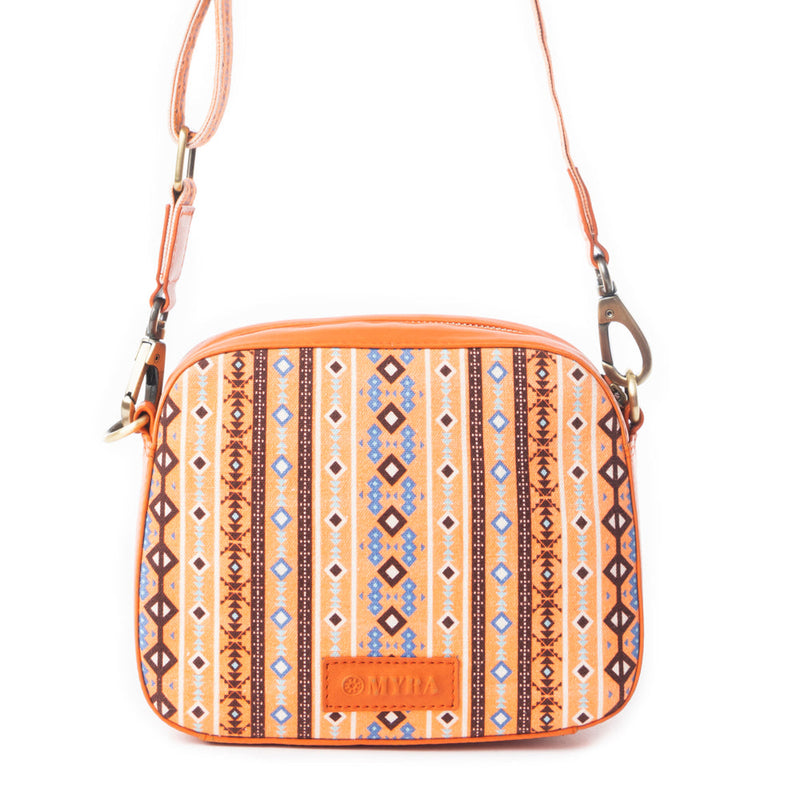 Pueblo Pointe Crossbody Bag In Red