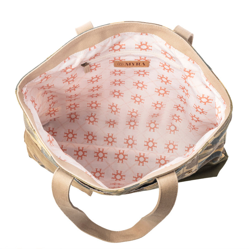 Ranger’s Day Tote Bag in Jungle Camo Green