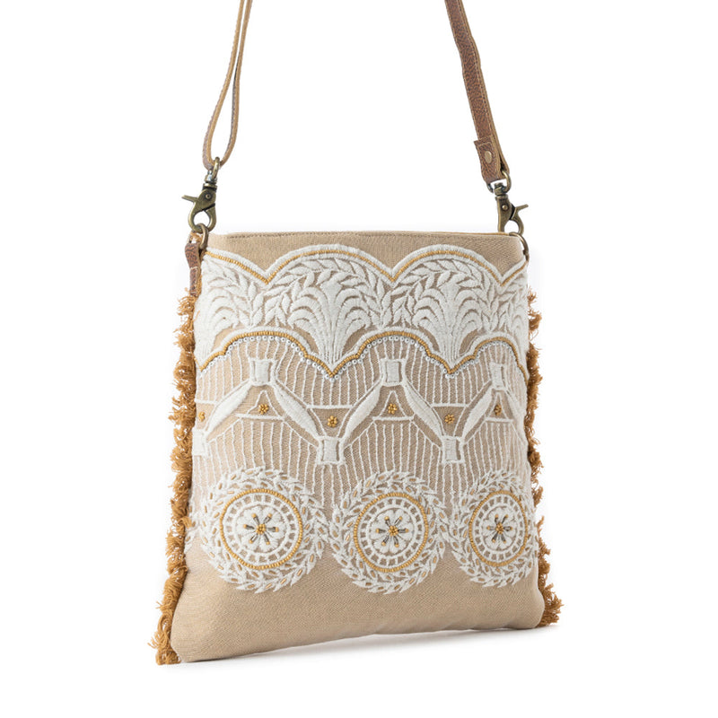 Prairie Lace Shoulder Bag in Cottage White
