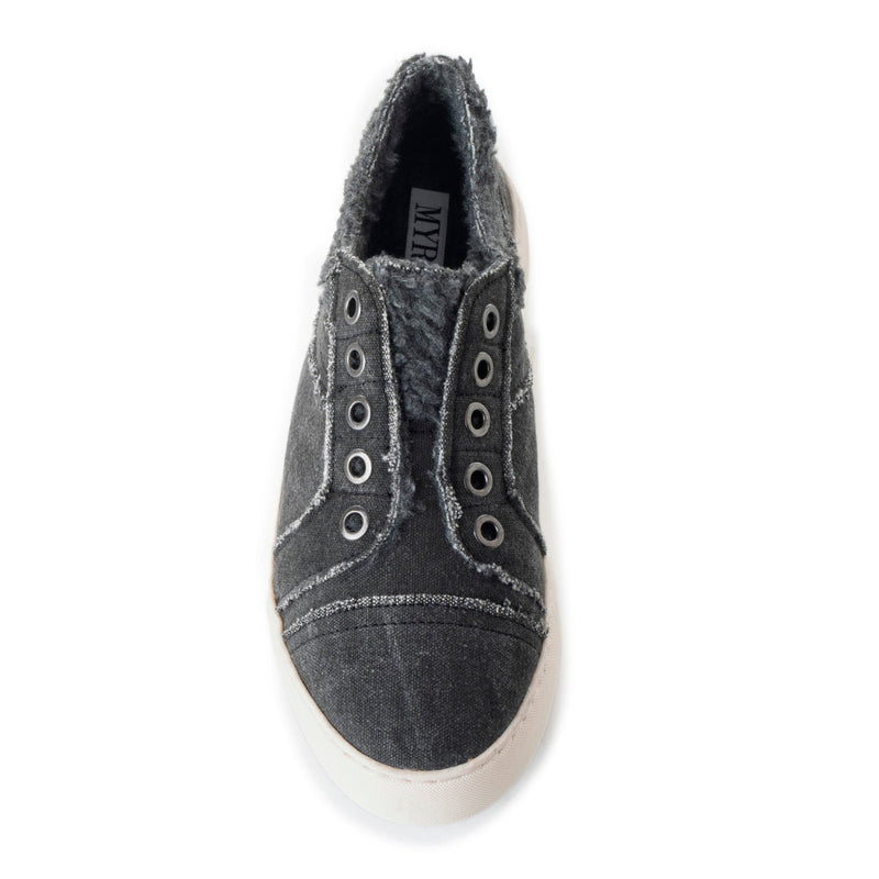 Old School Sneaker with Shearling Lining - MyraUSA